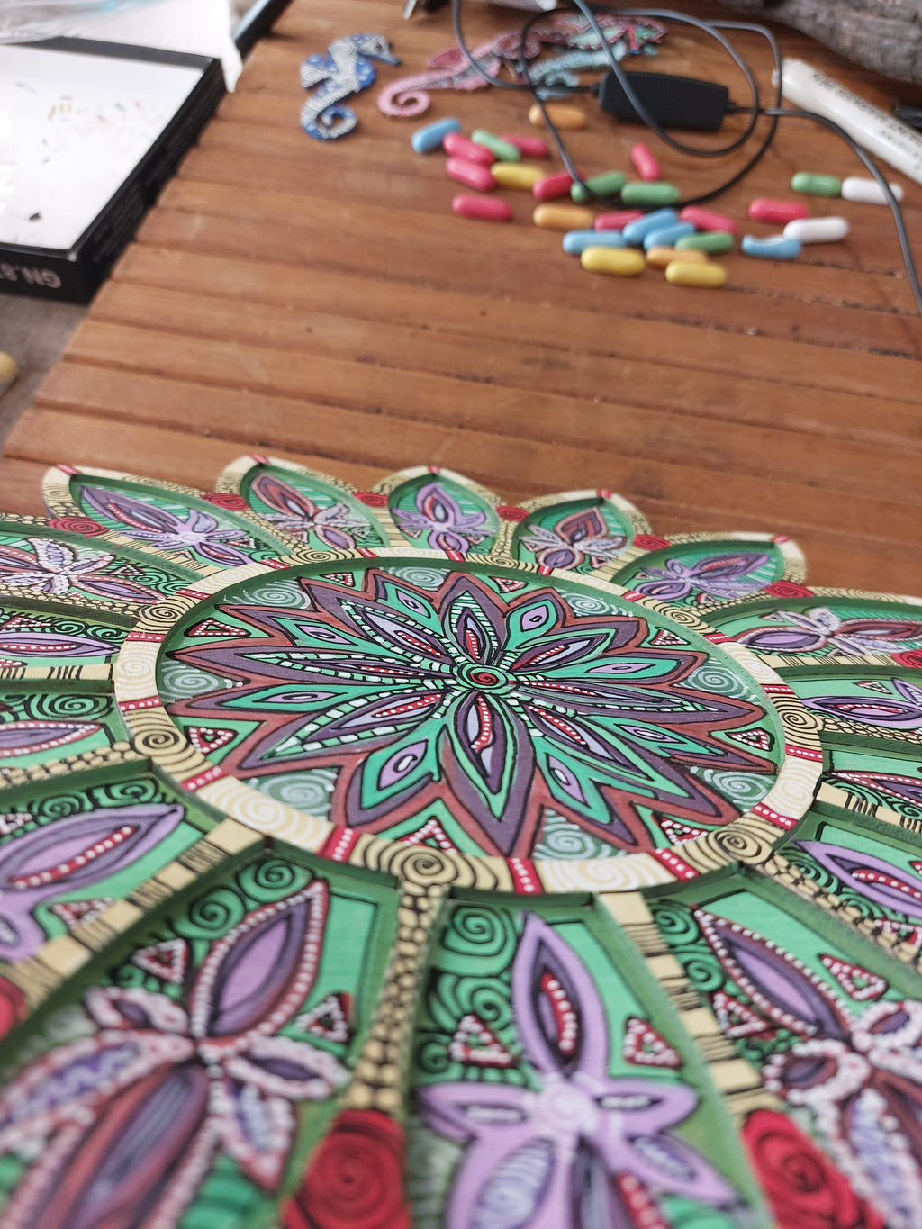 RESERVÉ...Plateau/tableau mandala.25 cm