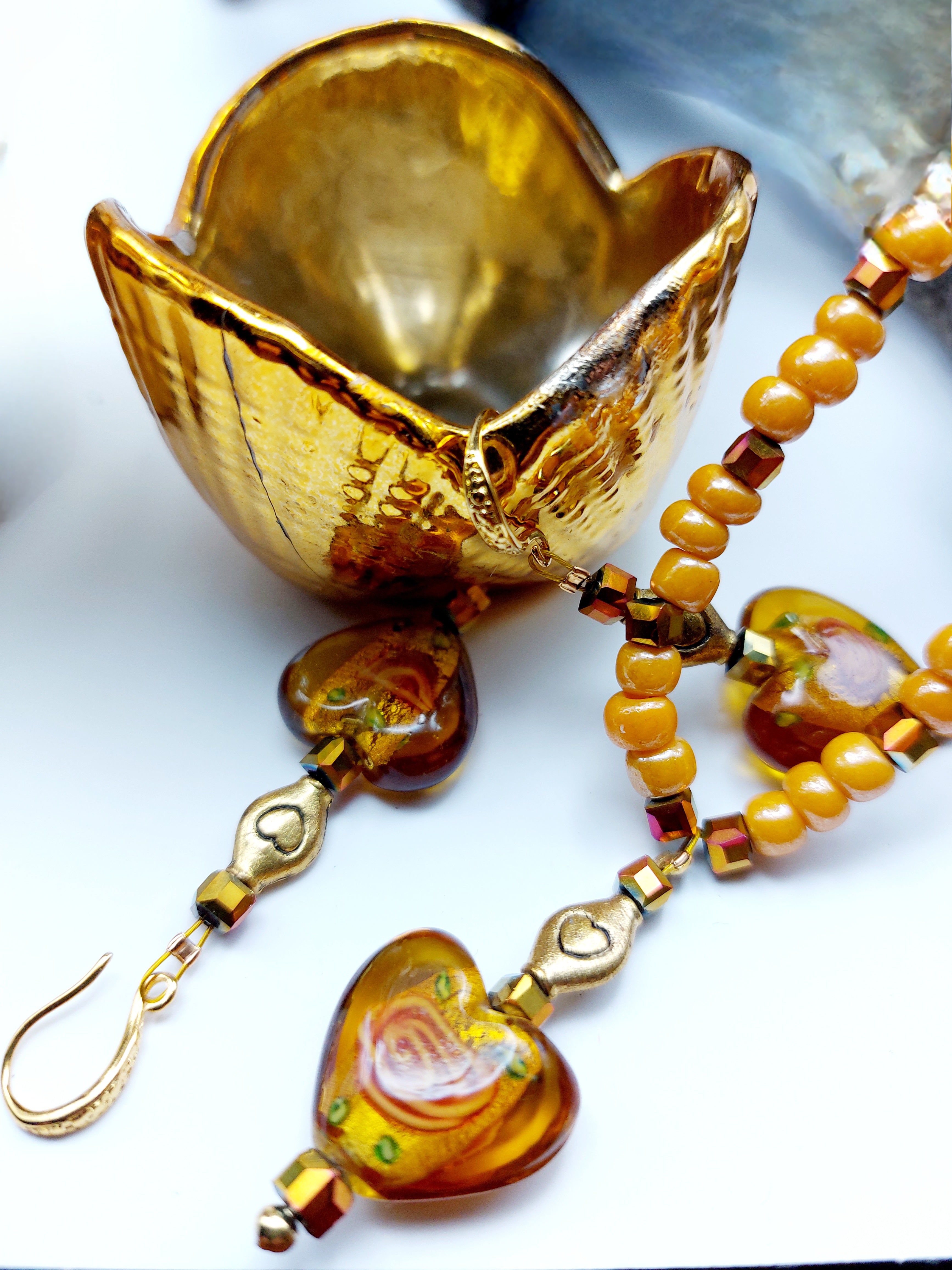 Rose éternelle dans son coeur de miel.                                          LIVRAISON GRATUITE