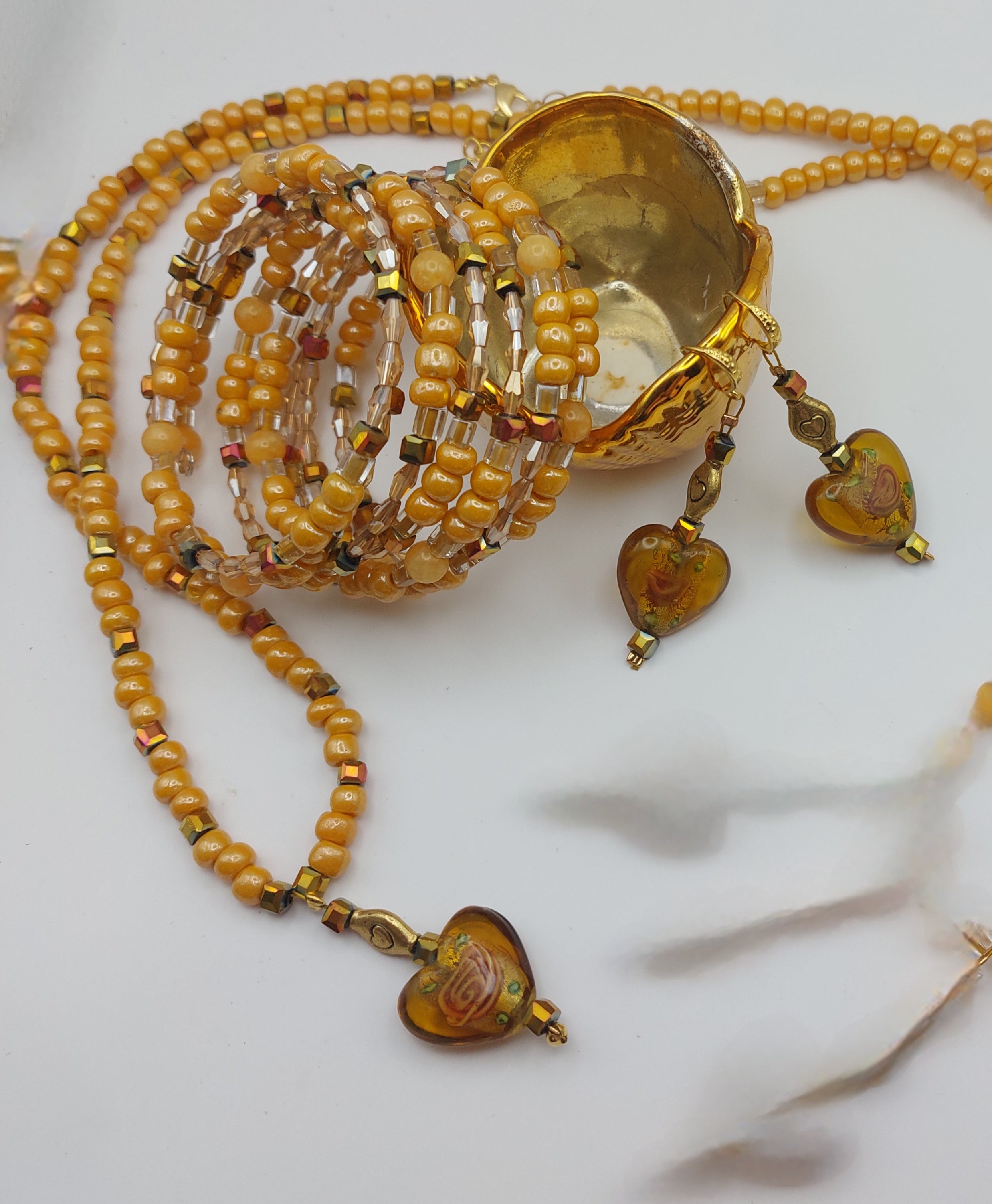 Rose éternelle dans son coeur de miel.                                          LIVRAISON GRATUITE