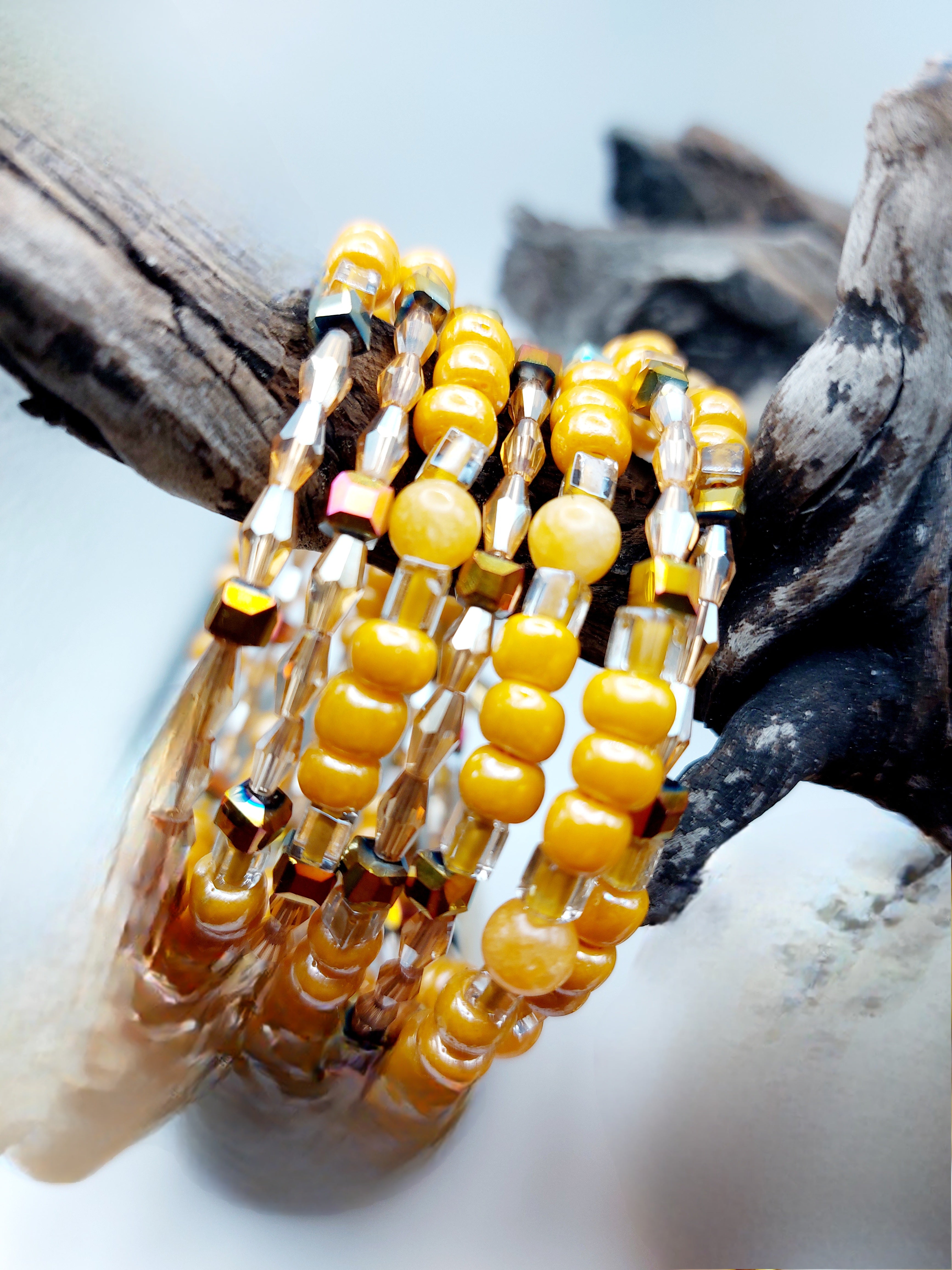 Rose éternelle dans son coeur de miel.                                          LIVRAISON GRATUITE